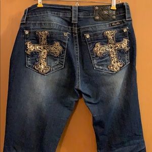 Miss Me skinny signature rise jeans, new condition